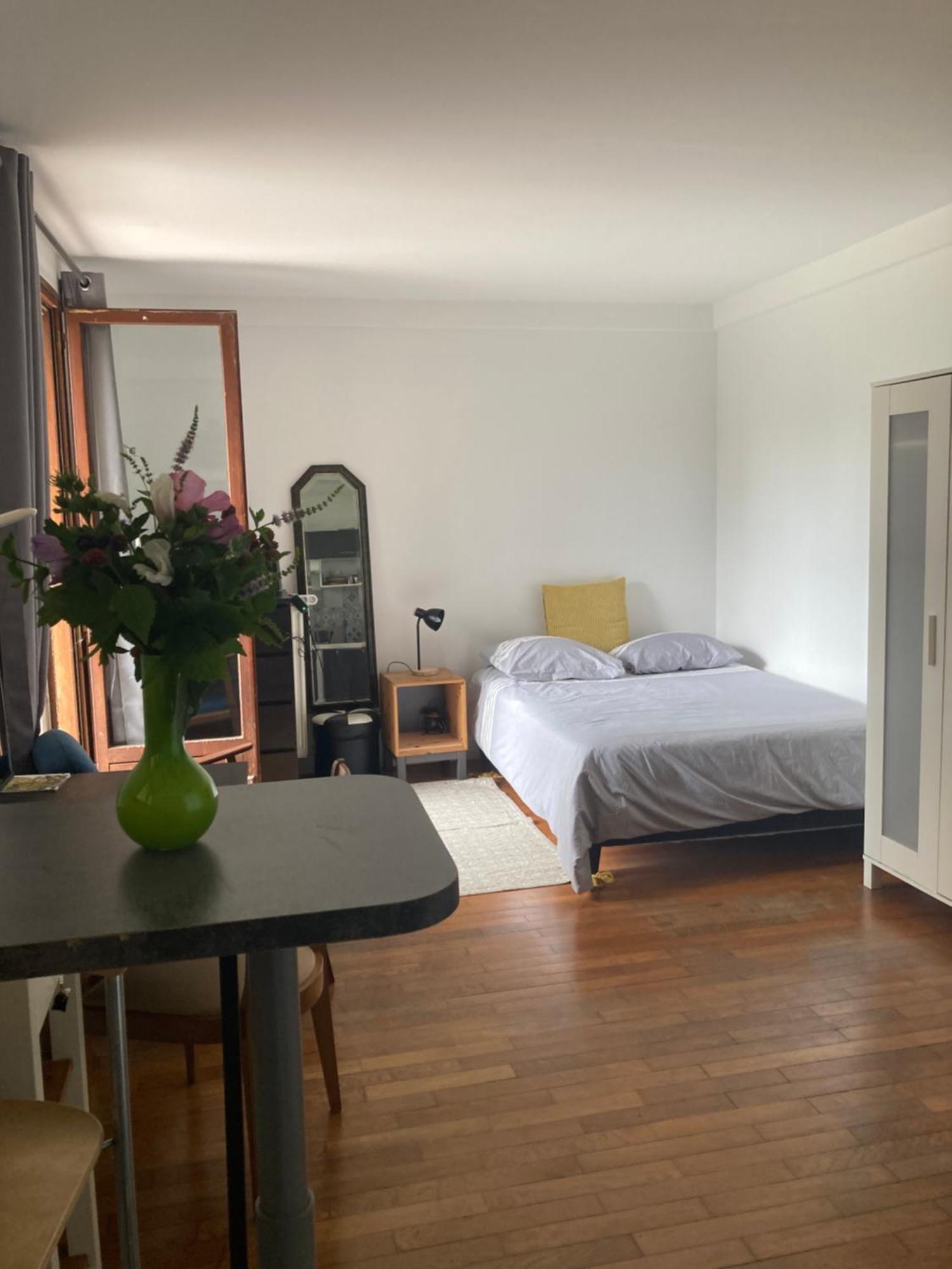Studio Avec Terrasse Sur Jardin Fontenay-sous-Bois Exteriér fotografie